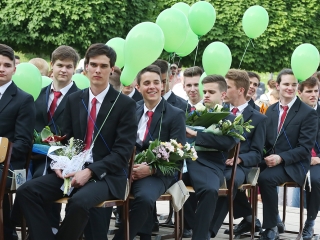 Ballagás a Bánki iskolában (2018) - fotó: Sándor Judit