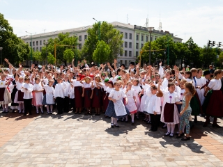 III. Pünkösdi Rózsa Gyermek Néptánctalálkozó - fotó: Ónodi Zoltán