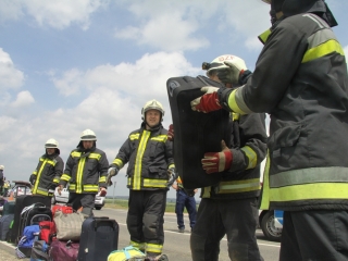 Buszbaleset Börgöndpusztánál - fotó: 