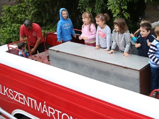 Rendvédelmi nap és felvonulás 2018 - fotó: Sándor Judit