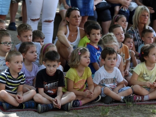 Családi gyereknap az Eszterlánc oviban - fotó: Sándor Judit