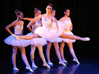 Gárdonyisok gálája a színházban (2018) - fotó: Sándor Judit