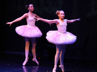 Gárdonyisok gálája a színházban (2018) - fotó: Sándor Judit