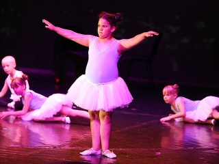 Gárdonyisok gálája a színházban (2018) - fotó: Sándor Judit