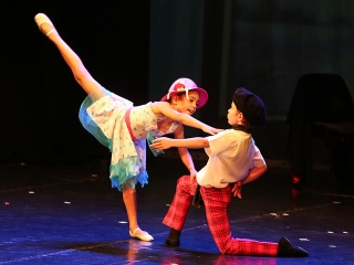 Gárdonyisok gálája a színházban (2018) - fotó: Sándor Judit