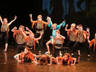 Gárdonyisok gálája a színházban (2018) - fotó: Sándor Judit