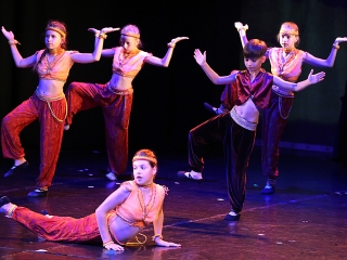 Gárdonyisok gálája a színházban (2018) - fotó: Sándor Judit