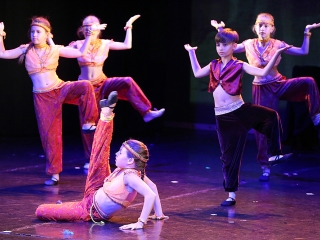 Gárdonyisok gálája a színházban (2018) - fotó: Sándor Judit