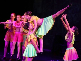 Gárdonyisok gálája a színházban (2018) - fotó: Sándor Judit