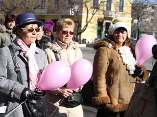 Séta a mellrák ellen-15.03.07. - fotó: Sándor Judit