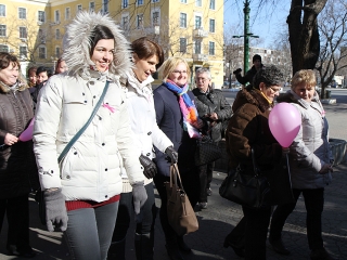 Séta a mellrák ellen-15.03.07. - fotó: Sándor Judit