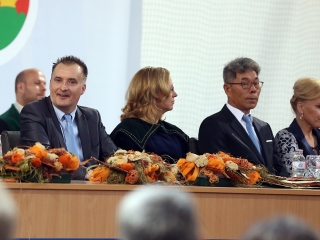 Diplomaosztó az egyetemen (2018)* - fotó: Sándor Judit