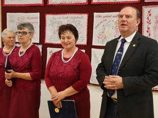 Falvédő kiállítás - fotó: Sándor Judit