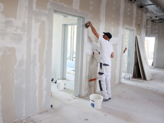 Az egykori zöld SZTK felújítása - fotó: Sándor Judit