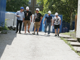 Az egykori zöld SZTK felújítása - fotó: Sándor Judit