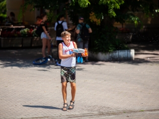 Vízipisztolyosok csatája - fotó: Ónodi Zoltán