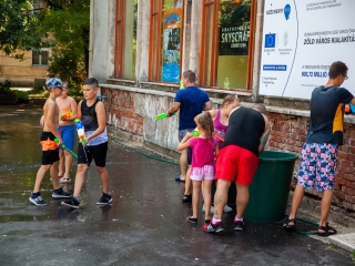 Vízipisztolyosok csatája - fotó: Ónodi Zoltán