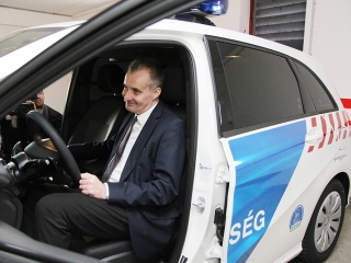 Polgármesteri látogatás a rendőrségen - fotó: Sándor Judit