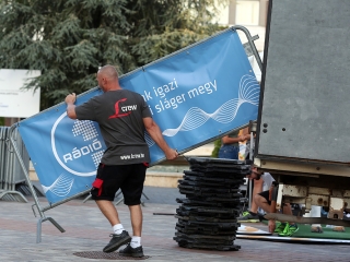 Rádió 1 Roadshow színpadállítás - fotó: Sándor Judit