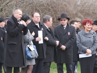 Megemlékezés Dunaújvárosban - fotó: Sándor Judit