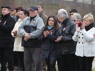 Megemlékezés Dunaújvárosban - fotó: Sándor Judit