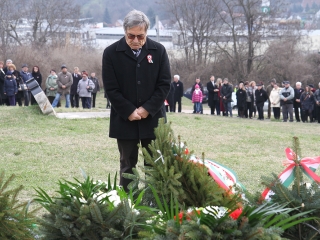 Megemlékezés Dunaújvárosban - fotó: Sándor Judit