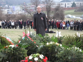 Megemlékezés Dunaújvárosban - fotó: Sándor Judit