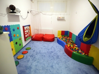 Snoezelen-szoba átadó - fotó: Sándor Judit