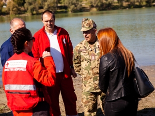 Vöröskeresztes gyakorlat a Szalki-szigeten - fotó: Ónodi Zoltán