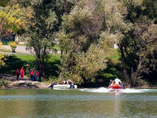 Vöröskeresztes gyakorlat a Szalki-szigeten - fotó: Ónodi Zoltán