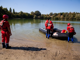 Vöröskeresztes gyakorlat a Szalki-szigeten - fotó: Ónodi Zoltán