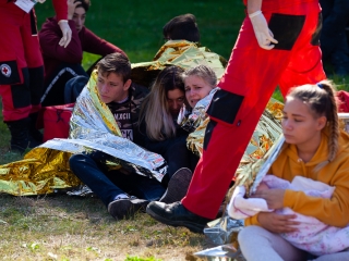 Vöröskeresztes gyakorlat a Szalki-szigeten - fotó: Ónodi Zoltán