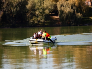 Vöröskeresztes gyakorlat a Szalki-szigeten - fotó: Ónodi Zoltán