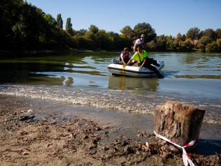 Vöröskeresztes gyakorlat a Szalki-szigeten - fotó: Ónodi Zoltán