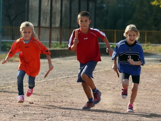 Csutaváltó a Szabó Magda református iskolában - fotó: Sándor Judit