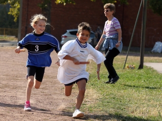 Csutaváltó a Szabó Magda református iskolában - fotó: Sándor Judit