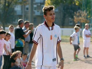 Csutaváltó a Szabó Magda református iskolában - fotó: Sándor Judit