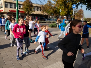 Óriási tesióra a főtéren - fotó: Ónodi Zoltán