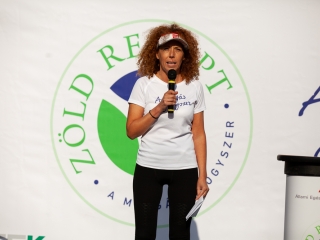 Óriási tesióra a főtéren - fotó: Ónodi Zoltán