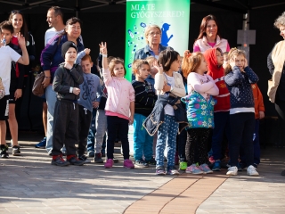 Óriási tesióra a főtéren - fotó: Ónodi Zoltán