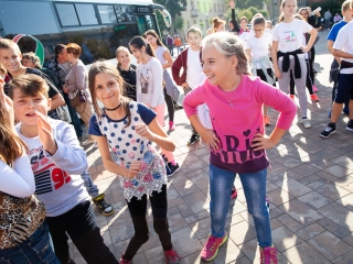 Óriási tesióra a főtéren - fotó: Ónodi Zoltán