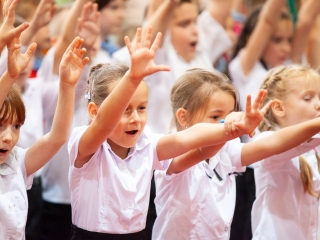 Elsősavató a Dózsában - fotó: Ónodi Zoltán