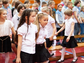 Elsősavató a Dózsában - fotó: Ónodi Zoltán