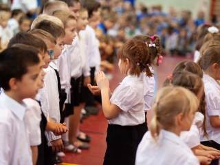 Elsősavató a Dózsában - fotó: Ónodi Zoltán