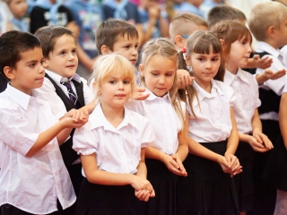 Elsősavató a Dózsában - fotó: Ónodi Zoltán
