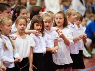 Elsősavató a Dózsában - fotó: Ónodi Zoltán