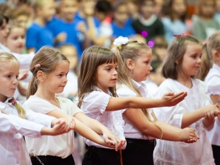 Elsősavató a Dózsában - fotó: Ónodi Zoltán