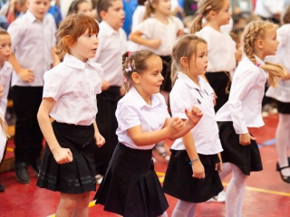 Elsősavató a Dózsában - fotó: Ónodi Zoltán