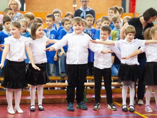 Elsősavató a Dózsában - fotó: Ónodi Zoltán