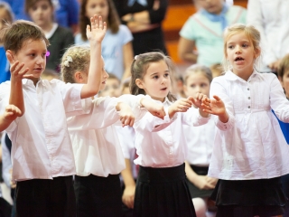 Elsősavató a Dózsában - fotó: Ónodi Zoltán